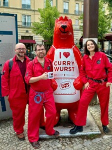 Des curry wurst et des démineurs contents